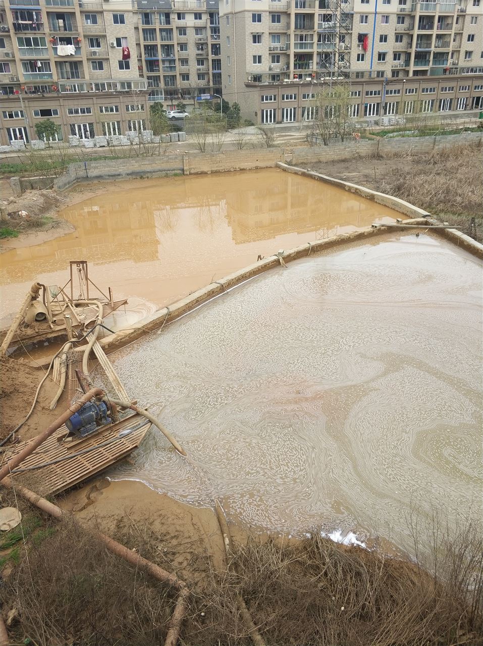 新抚沉淀池淤泥清理-厂区废水池淤泥清淤