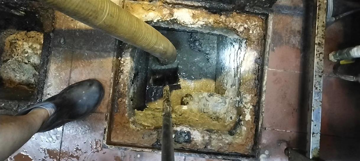 新抚污水池清理一般都有毒气，怎么预防中毒呢？