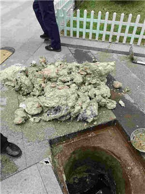新抚清掏隔油池-管道清洗